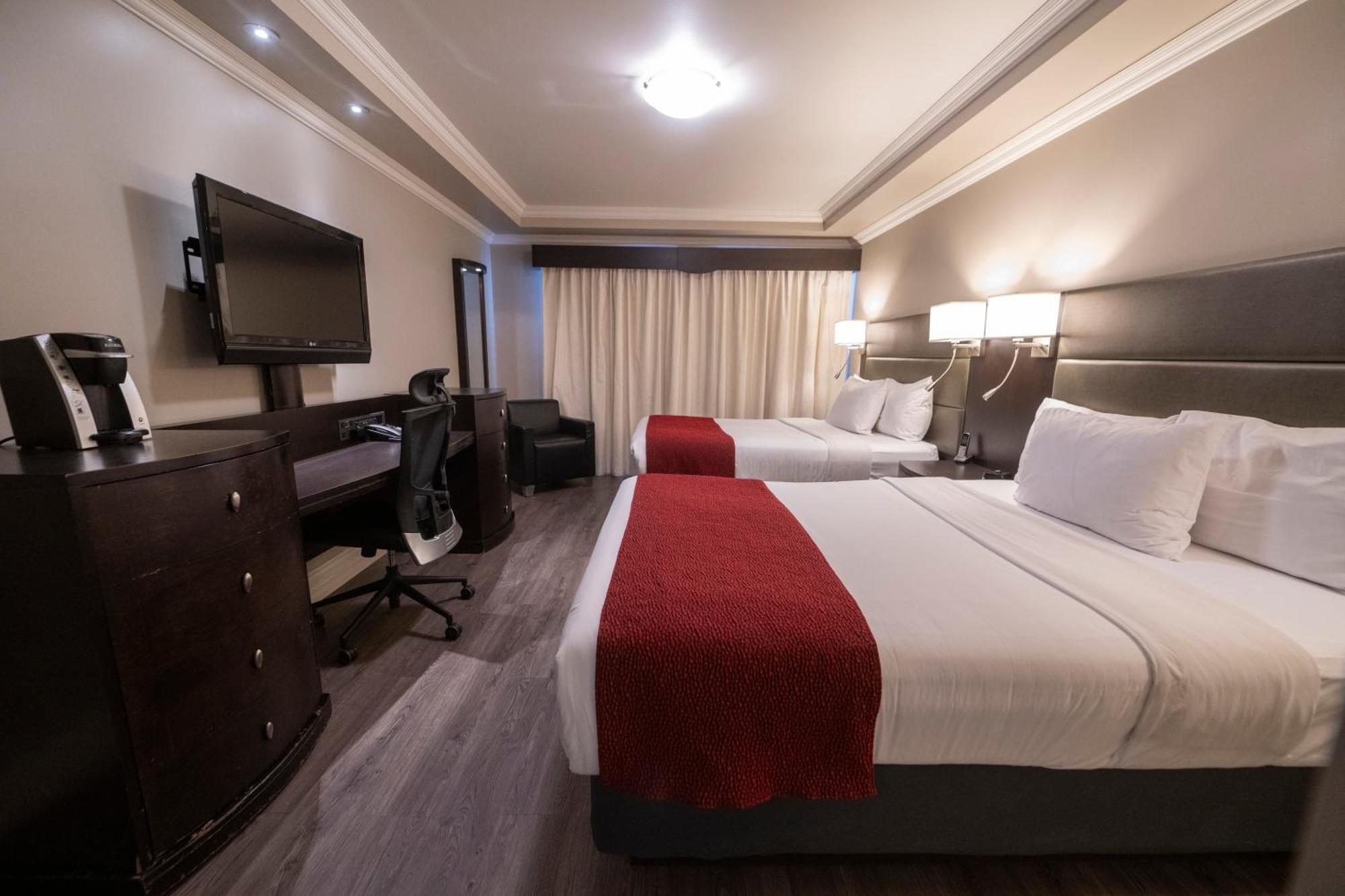 Hotel & Suites Le Dauphin 德拉蒙德维尔 外观 照片