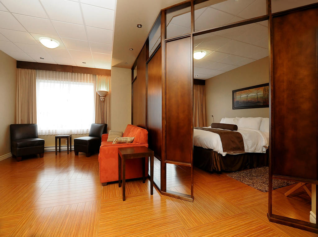 Hotel & Suites Le Dauphin 德拉蒙德维尔 外观 照片